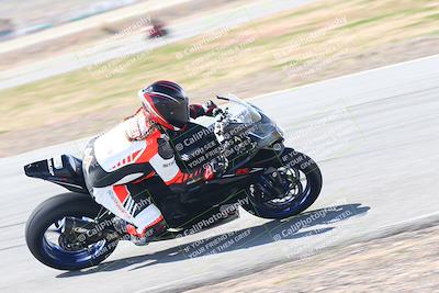 media/Mar-04-2023-TrackXperience (Sat) [[f3a86947c9]]/Group 1/session 2 turn 11/